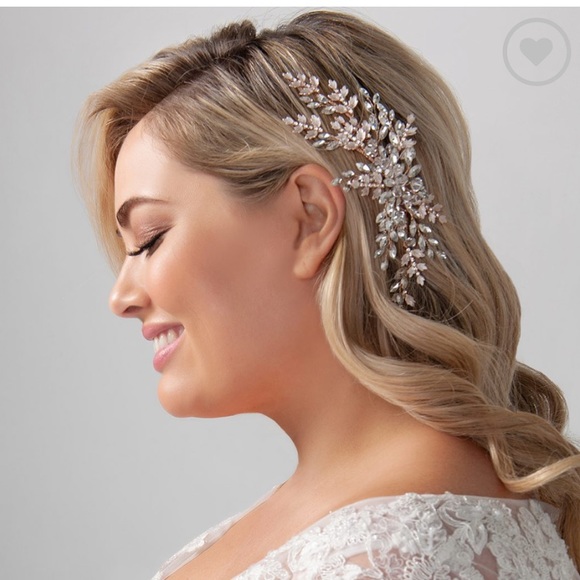 Kleinfeld’s Michelle Roth Madison Bridal Headpiece - Picture 2 of 5